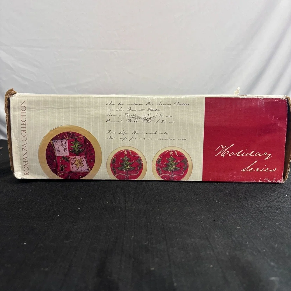 Romanza Collection Holiday Series Italian Glass Platter/Dessert Plate Set 3pc